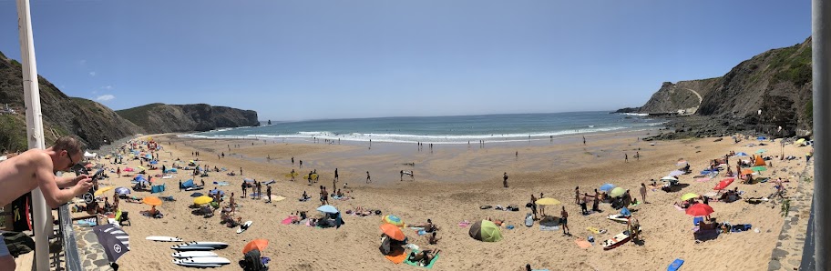 Praia da Arrifana in Aljezur, Algarve — photo 6 of 9