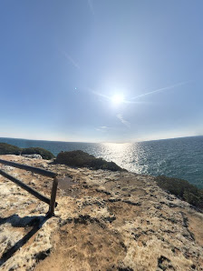 Praia do Vale Espinhaço in Carvoeiro, Algarve — photo 5 of 5