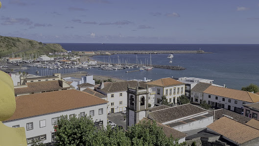 Marina d'Angra in Angra do, Centro — photo 4 of 7