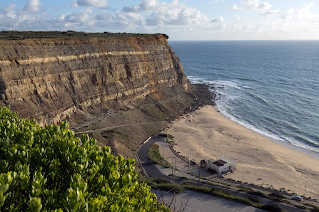 Praia da Calada in Algarve, Centro — photo 3 of 7