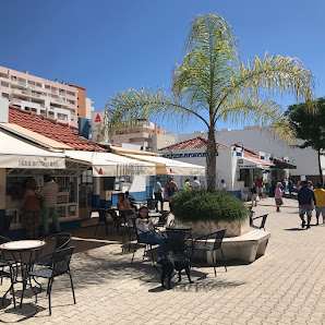 Pera Bistro Bar | Restaurant | Tapas in Armação de Pêra, Algarve — photo 7 of 12