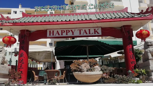 Happy Talk in Armação de Pêra, Algarve — photo 2 of 9