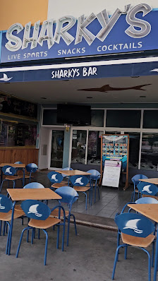 Sharky's Bar in Albufeira, Algarve — photo 4 of 9