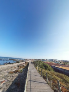 Praia de Valadares Sul in Sagres, Norte — photo 3 of 4