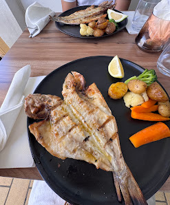 Bela Rosa Restaurant in Carvoeiro, Algarve — photo 9 of 12
