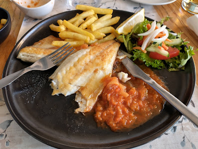 Bela Rosa Restaurant in Carvoeiro, Algarve — photo 10 of 12