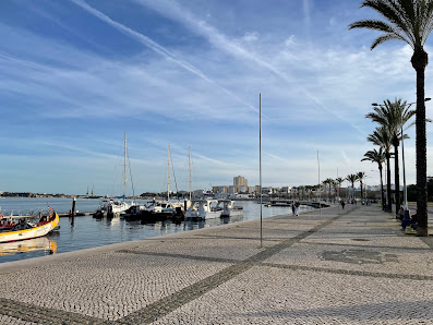 Zona Ribeirinha de Portimão in Portimão, Algarve — photo 2 of 7