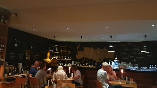 Repolho Gastrobar & Garrafeira Lagos in Lagos, Algarve — photo 4 of 12