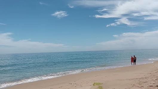 Praia da Salema in Salema, Algarve — photo 4 of 9