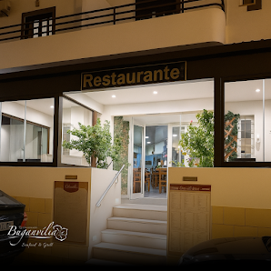 Buganvilia in Alvor, Algarve — photo 2 of 12