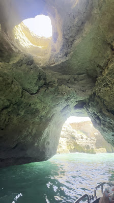 Gruta das Baratas in Alvor, Algarve — photo 3 of 5