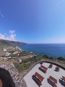 Miradouro da Praia - Macela in Algarve, Centro — photo 3 of 4