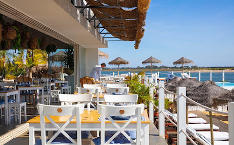 Grand Beach Club in Vila Real de Santo António, Algarve — photo 2 of 12