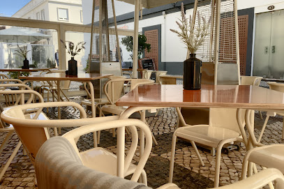 Bistro - Bar Latté