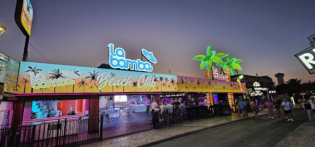 Mambo in Albufeira, Algarve — photo 2 of 9