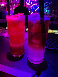 Mambo in Albufeira, Algarve — photo 3 of 9