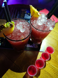 Mambo in Albufeira, Algarve — photo 6 of 9