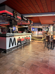Mambo in Albufeira, Algarve — photo 7 of 9