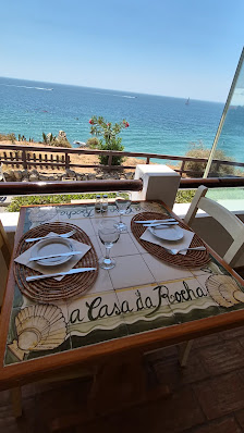 A Casa da Rocha in Praia da Rocha, Algarve — photo 2 of 12