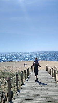 Praia de Angeiras Norte in Algarve, Norte — photo 4 of 5
