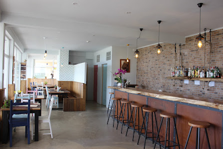 Sector B Hamburgueria in Aljezur, Algarve — photo 7 of 10