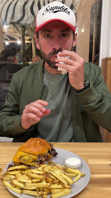 Sector B Hamburgueria in Aljezur, Algarve — photo 8 of 10