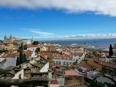 Miradouro do Recolhimento in Lisboa, Centro — photo 2 of 5