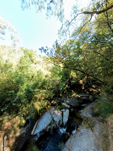 Queimadela Dam Waterfall in Algarve, Norte — photo 3 of 4