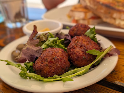 Dromedário Bistro Bar in Sagres, Algarve — photo 9 of 12