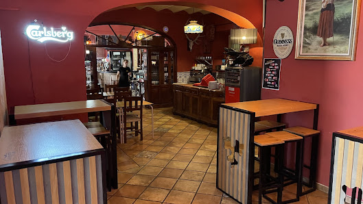 Irish bar in Tavira, Algarve — photo 4 of 5