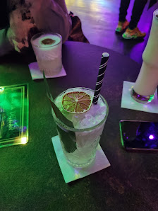 Six Bar in Faro, Algarve — photo 3 of 7