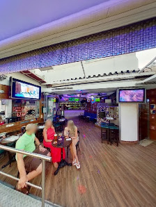 Blue Star café in Albufeira, Algarve — photo 8 of 8
