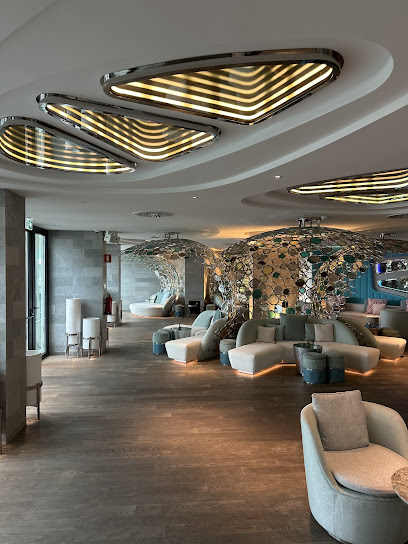 W Lounge