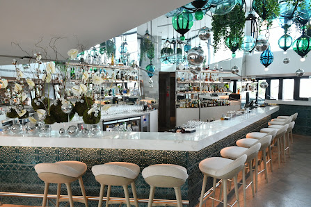 W Lounge in Albufeira, Algarve — photo 6 of 8