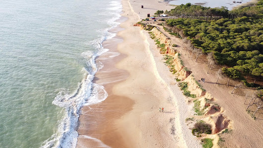 Praia de Loulé Velho in Almancil, Algarve — photo 4 of 6