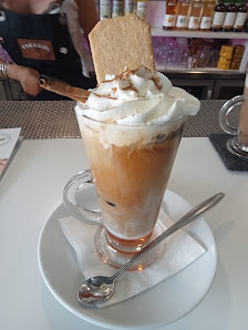 Sam's Bar and Kitchen in Armação de Pêra, Algarve — photo 6 of 12