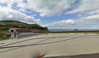 Pavillon des Junta de Frequesia de São Pedro — Beach Bar in Angra do, Centro, Portugal — photos, reviews and opening hours