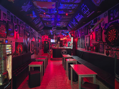 Sinner's Bar in Carvoeiro, Algarve — photo 2 of 9