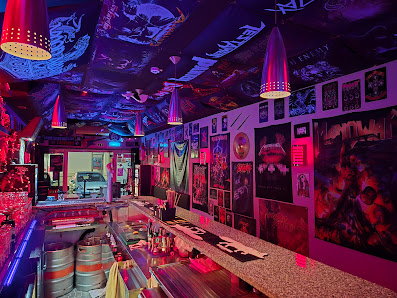 Sinner's Bar in Carvoeiro, Algarve — photo 3 of 9