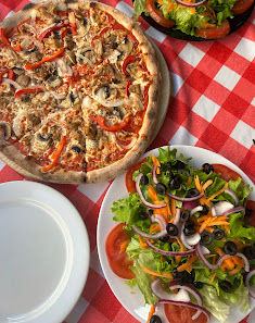 Pizzaria Passione Altura in Altura, Algarve — photo 8 of 10