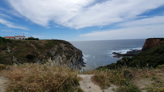 Praia do Tonel in Aljezur, Algarve — photo 4 of 7