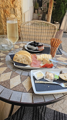 Decadente Lounge&Shop in Carvoeiro, Algarve — photo 4 of 6