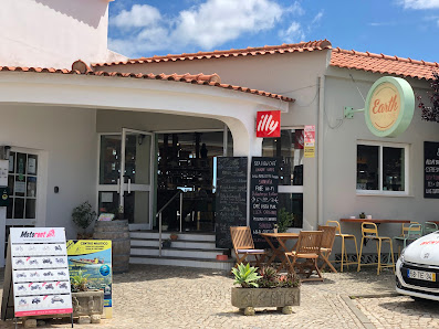 Earth Shop & Café in Carvoeiro, Algarve — photo 2 of 12