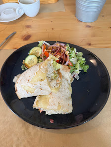 Earth Shop & Café in Carvoeiro, Algarve — photo 3 of 12