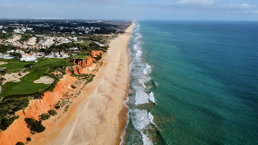 Praia de Vale do Lobo in Fonte Santa, Algarve — photo 2 of 7