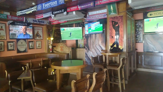 Hole in One Pub - Sports Bar in Vilamoura, Algarve — photo 4 of 9