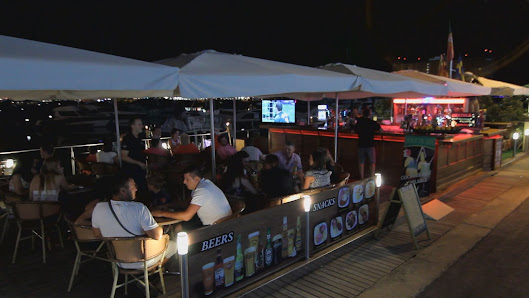 Hole in One Pub - Sports Bar in Vilamoura, Algarve — photo 8 of 9