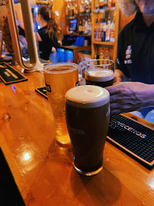 Sherry's Irish Bar in Albufeira, Algarve — photo 5 of 10