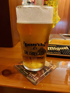 Sherry's Irish Bar in Albufeira, Algarve — photo 7 of 10