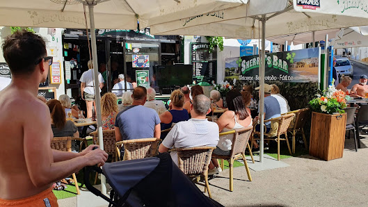 Sherry's Irish Bar in Albufeira, Algarve — photo 9 of 10